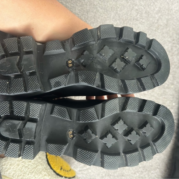 Amulet Jewel Embellished Lug Sole Chunky Block Heel Combat Platform Booties - Picture 5 of 6